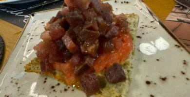 Tartar de Atún con Tomate